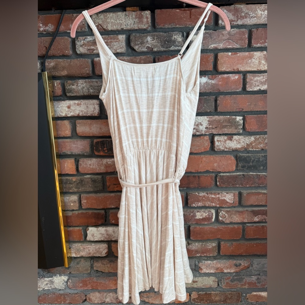 Summer dress size medium - Picture 4 of 5